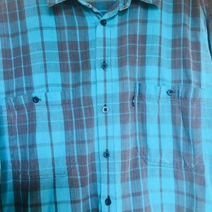 Vintage Levi's Plaid Blue and Gray Men's Shirt